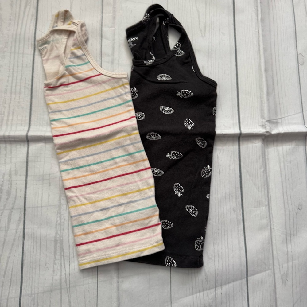 Old Navy Girls’ Size 8  Tank Top Bundle